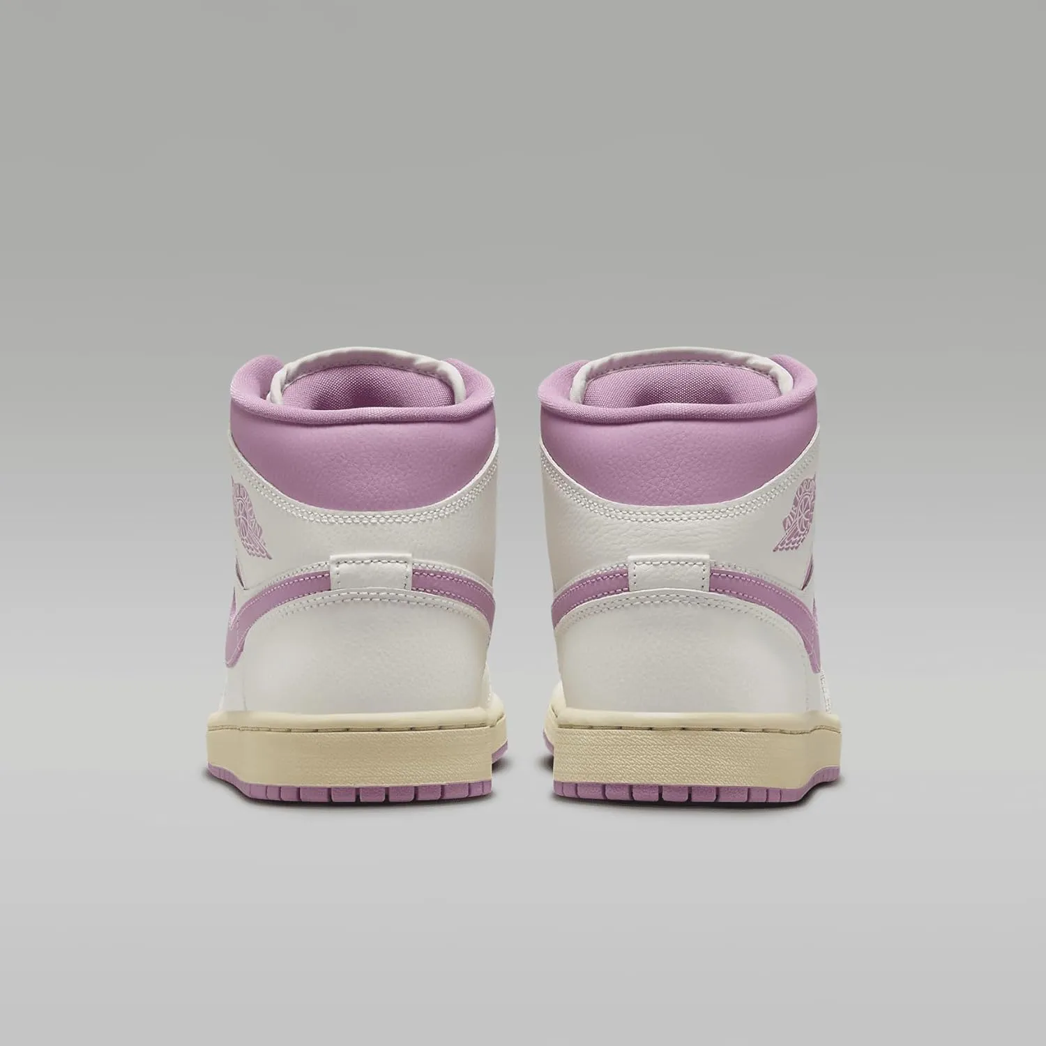 Nike Women's Air Jordan 1 Mid Shoes